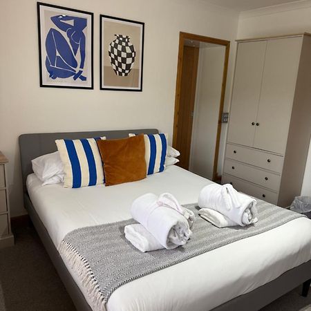 Highland Stays - Ben View Room & Jacuzzi Bath Fort William Buitenkant foto