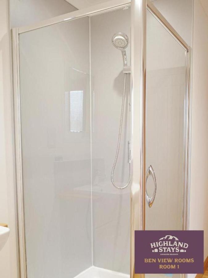 Highland Stays - Ben View Room & Jacuzzi Bath Fort William Buitenkant foto